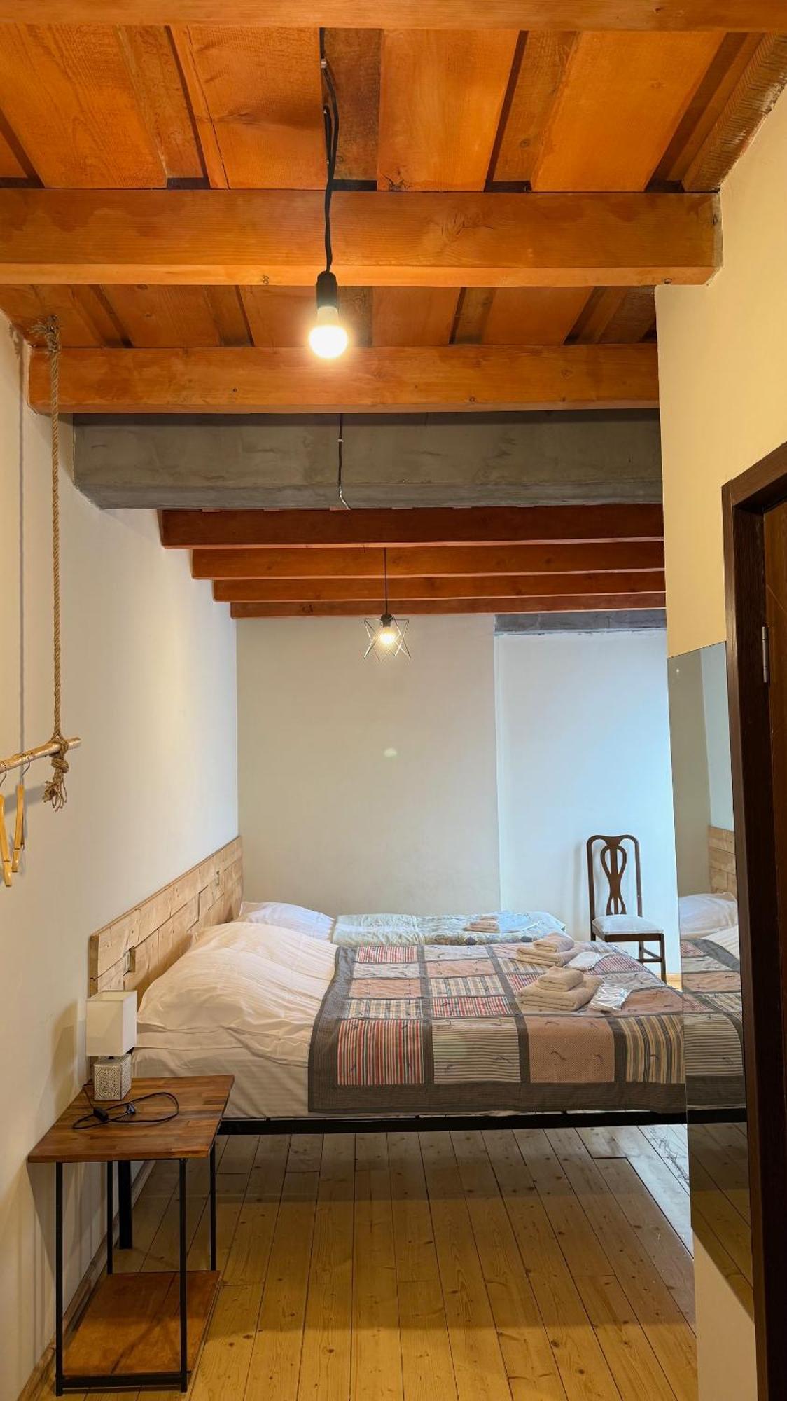 Hotel Ailama Mestia Extérieur photo